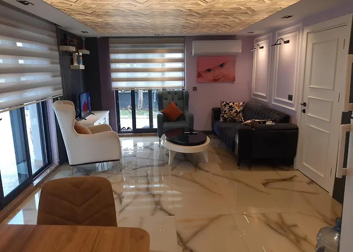 Avullar Palace فندق