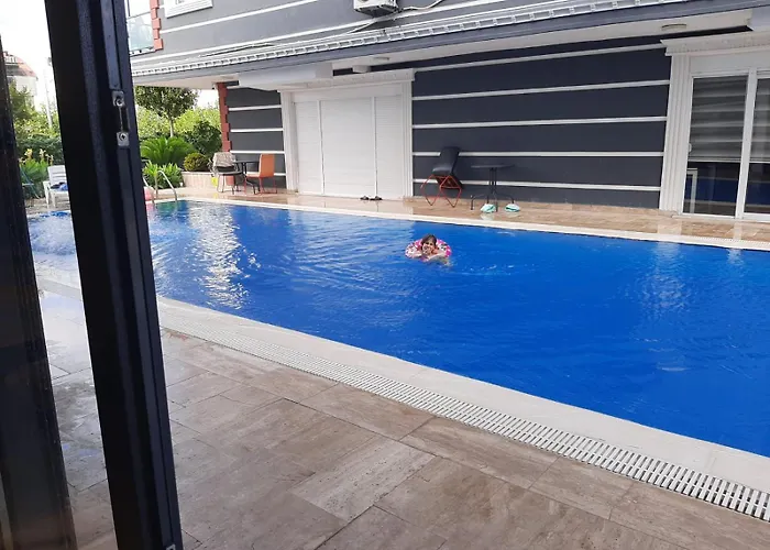 Avullar Palace فندق *