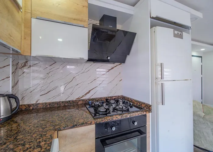 Avullar Palace * أنطاليا