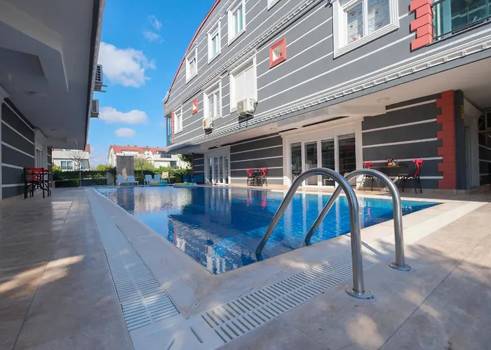 Avullar Palace فندق *