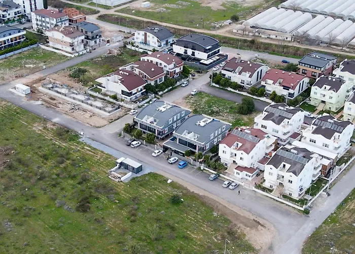 Avullar Palace فندق