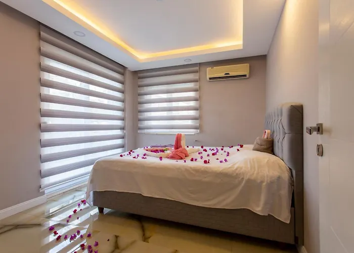 Avullar Palace * أنطاليا