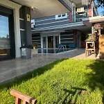 Avullar Palace Hotel *