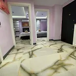 Avullar Palace Hotel *