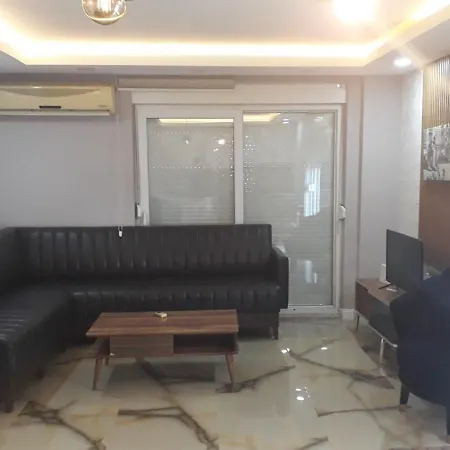 Avullar Palace Otel *