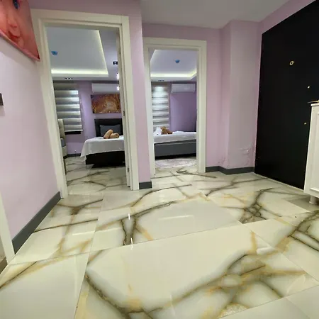Avullar Palace Hotel *