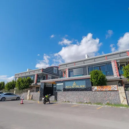Avullar Palace Hotel Antalia