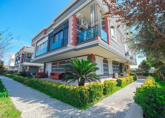 Avullar Palace *