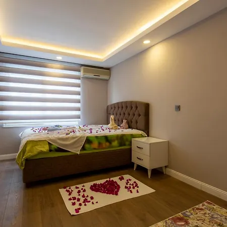 Avullar Palace Otel Antalya